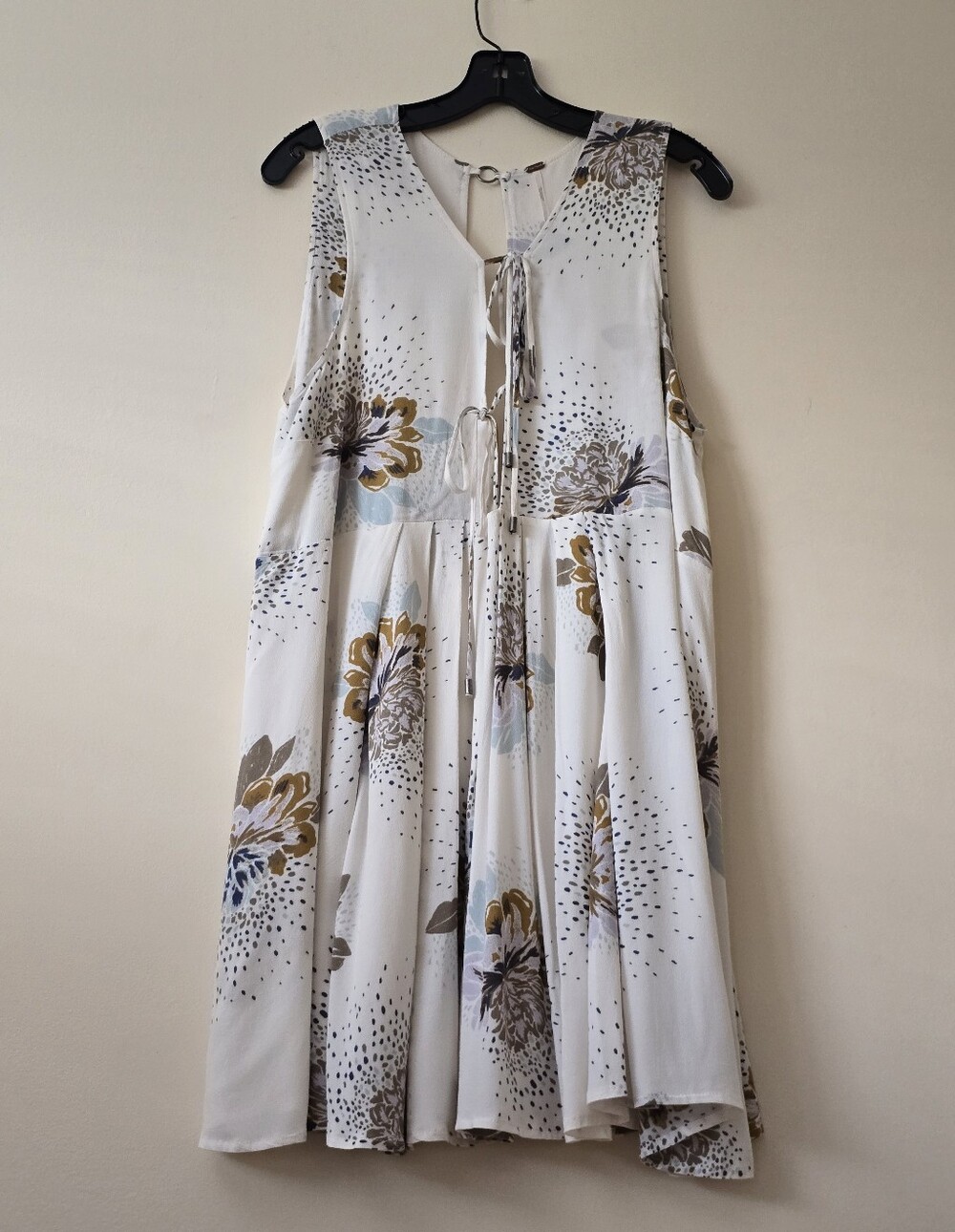Free People Sleeveless Floral Tie-Front Mini Dress/Tunic White, Gold & Blue SzL